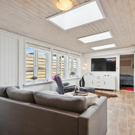 度假居 Cozy In Bjert With Wifi *